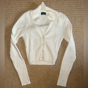 Women’s Neely White Collard Long Sleeve!